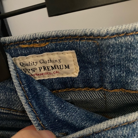 Men’s Jeans - Picture 3 of 4
